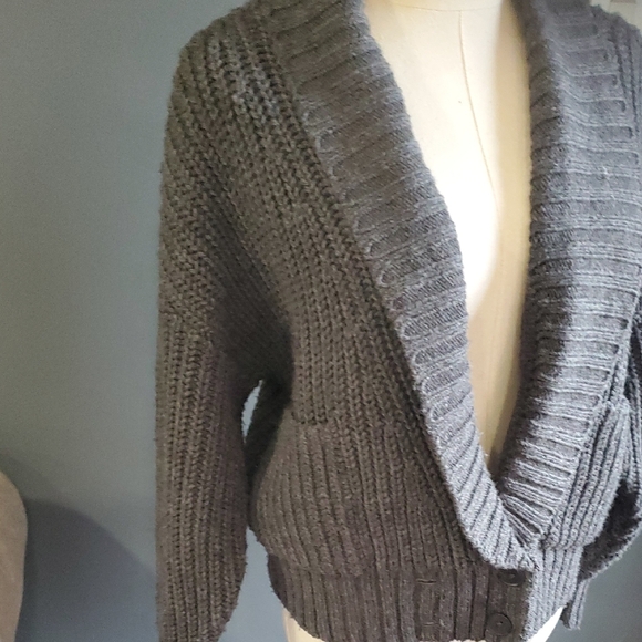 Anthropologie Gray Cardigan with Shawl Collar and Ribbed Knit Size XS - Picture 3 of 10